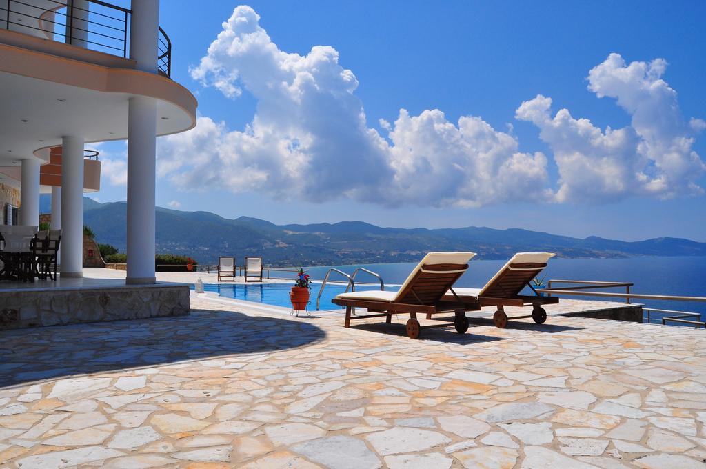 Pyrgos Zante Suites Alikanás Exterior foto